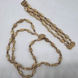 Vintage Gold-Toned Textured Bead Design Necklace & Bracelet Set Coro Pagasus